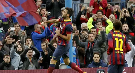 Барса поведе с шест точки в Испания след разгром над Гранада