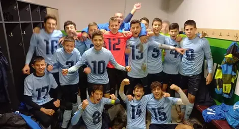 Русенски футболни дербита при юношите и децата Русенски футболни дербита при юношите и децата