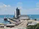 В акваторията на Черно море са забелязани мазни петна, които са резултат на ударите по пристанището на град Южни, съобщи управителят на Одеска област