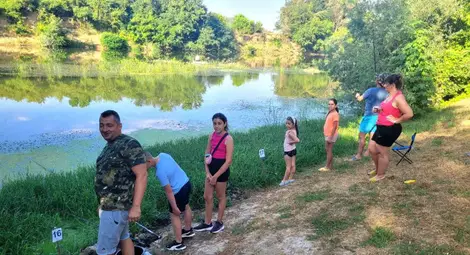 Въдичари се събраха на риболовен празник край Белцов Въдичари се събраха на риболовен празник край Белцов