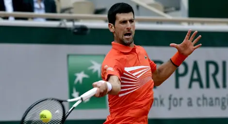 Джокович достигна 10-ти пореден четвъртфинал в Париж