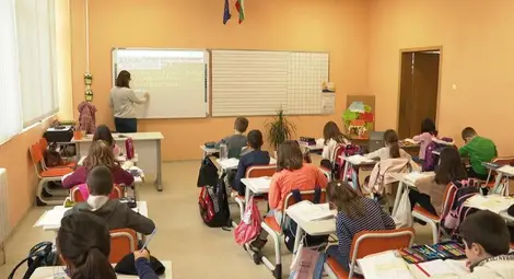 16 дни коледна ваканция - къде няма да се учи на 3 януари