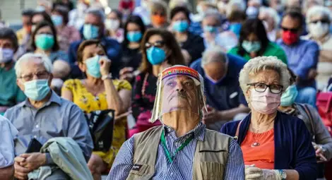 Изчислиха колко човека се заразяват с COVID-19 на масови мероприятия Изчислиха колко човека се заразяват с COVID-19 на масови мероприятия