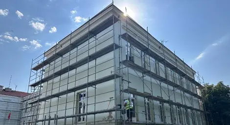 Ремонтът на ОУ &bdquo;Отец Паисий&ldquo; се извършва по предвидения график