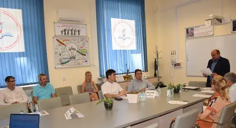 Чуждестранен преподавател от Казахстан защити успешно докторска дисертация в Русенския университет