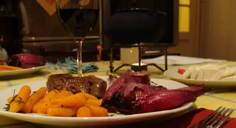 Учени: Вечерята след 18 часа е вредна за здравето