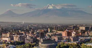 100 години от създаването на Първата Арменска република: Родена от море от мъка, сълзи и страдания на целия народ