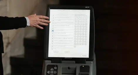 Няма яснота за личните предпазни средства и дезинфектантите за изборите на 11 юли