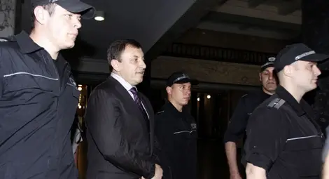 Отложиха делото на Алексей Петров