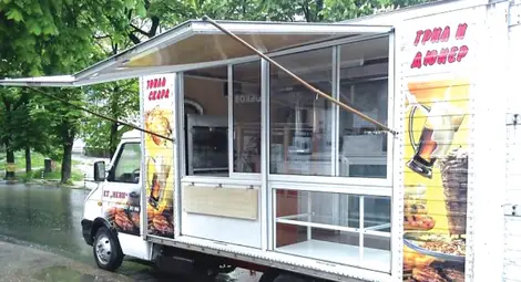 Нова наредба гони от улиците грилове и открити щандове Нова наредба гони от улиците грилове и открити щандове