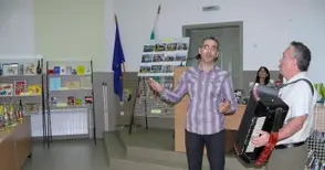 Професори и доценти криели под тогите художници, певци и поет