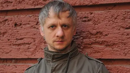 Иван Бърнев сменя Борко Веженов в спектакъла &bdquo;Вечеря за глупаци&ldquo;