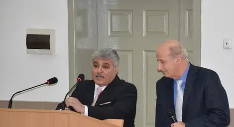 Посланикът на Кувейт говори за страната си и ЕС пред студенти