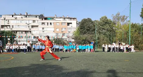 Повече от 350 деца от русенската градина "Снежанка" се включиха във &bdquo;Весел спортен празник&ldquo; /галерия/