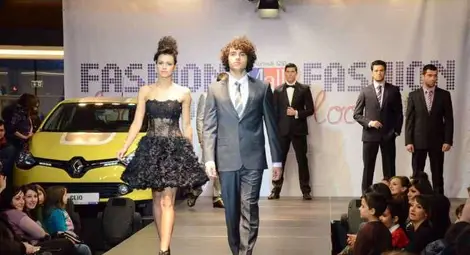 Двама абитуриенти спечелиха бляскав бал от &bdquo;Мол Русе&ldquo;