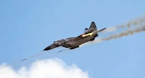 Екшън в небето: Руски изтребители прогониха три турски F-16