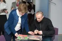 Димитър Бербатов посети Европейската комисия по покана на  Кристалина Георгиева /галерия/