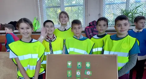 Състезание по безопасност на движението с участието на три русенски училища Състезание по безопасност на движението с участието на три русенски училища