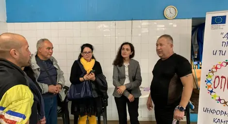 Кампанията “Добрият пример. И ти можеш” привлече с каузата си благодетеля Илиян Русев – Скури /галерия/ Кампанията “Добрият пример. И ти можеш” привлече с каузата си благодетеля Илиян Русев – Скури /галерия/