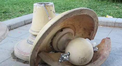 44-годишна жена строшила  чешмичката пред &bdquo;Дунав&ldquo;