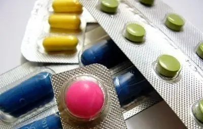 3D принтер ще прави персонализирани лекарствени таблетки