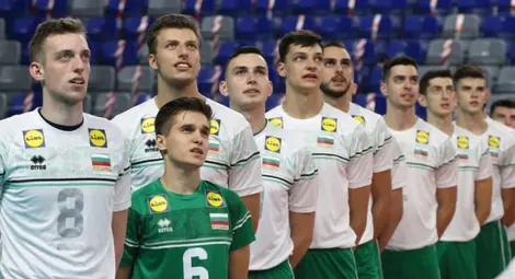 Симеон Добрев губи с националите срещу Русия Симеон Добрев губи с националите срещу Русия