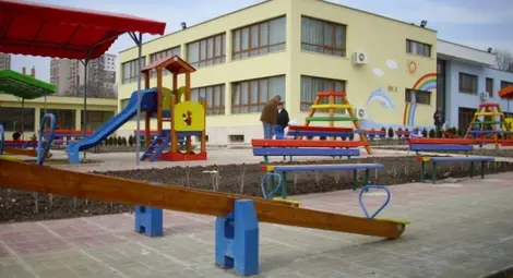 Дискусия: Камерите в детските градини няма да решат проблемите