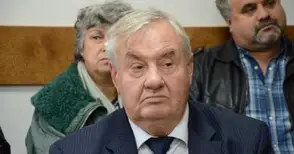 Кметът на Ветово иска спиране на  процедурата за финансово оздравяване