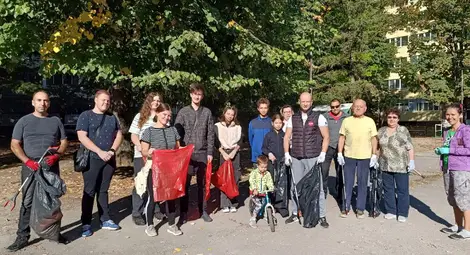 Още една обновена площадка след акцията на &bdquo;Празник на квартала &ndash; Заедно в Здравец&ldquo;
