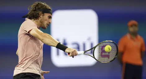 Циципас е но полуфинал в Монте Карло след впечатляващ обрат