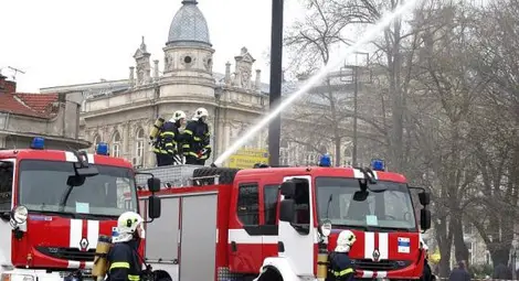 МВР назначава 249 огнеборци