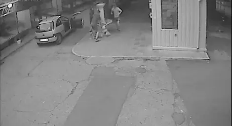 25-годишен се разкая, че пиян строшил чешмата на пазар &bdquo;Олимп&ldquo;