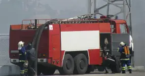 Прегрели спирачки вдигнаха на крак пожарникари