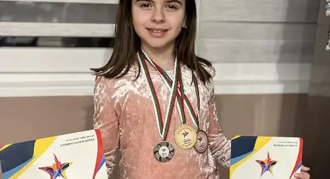 Елена Панайотова