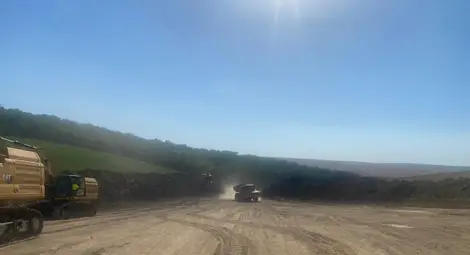 Коритарова и Драганов инспектираха първите километри от бъдещата магистрала Русе-Търново