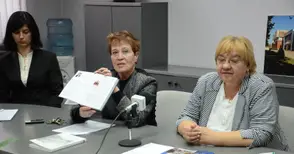 Самуил Рефетов и Соня Увалиева идват  за 70-годишнината на университета