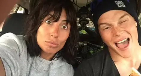 Зара от "Биг Брадър" вдига сватба на остров