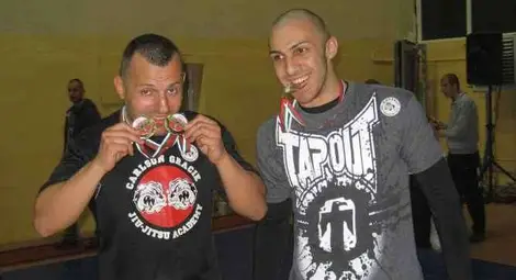 „Тим Рашков“ с 3 титли на турнир по граплинг „Тим Рашков“ с 3 титли на турнир по граплинг