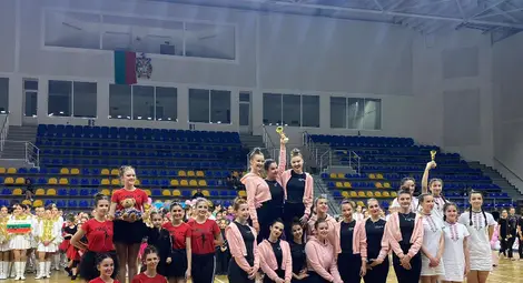 Русенските мажоретки от &bdquo;Екстрийм&ldquo; с призови места от национален фестивал