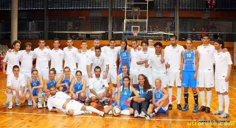 2220 лева събрани за лечението на малкия Томи Рибчев на благотворителното шоу на &bdquo;Дунав 8806&ldquo; и ФК &bdquo;Дунав&ldquo; 