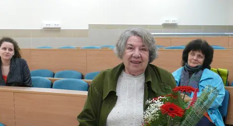 Съпругата на Йордан Вълчев дари архива на писателя на университета