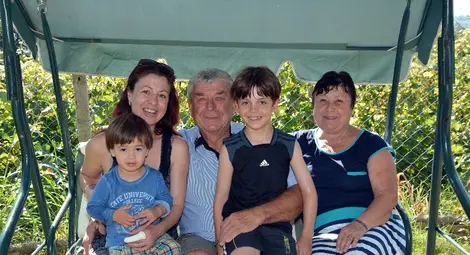 С развод вместо брак започва семейният живот на Ото и Елена