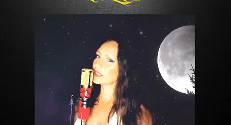 Русенката Цена Коев с емоционален кавър на "Вълшебен цвят" в памет на Кирил Маричков