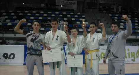 Каратисти на &bdquo;Ипон&ldquo; с 2 медала от европейското