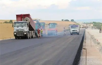 Извънредна проверка на строителството на пътен възел Шумен- Белокопитово