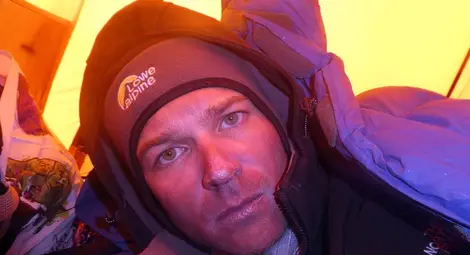 Иван Томов за втория покорен осемхилядник: След тегавия опит от трите пакистански експедиции Непал и Манаслу ми се сториха рай