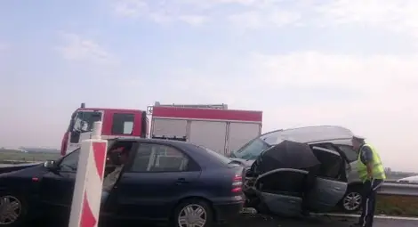 Петима са пострадалите на "Тракия"