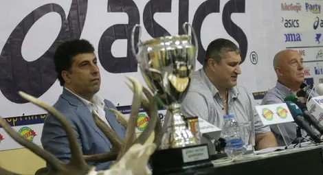 32-ма участници ще се включат във ВИП тенис турнира Asics Masters