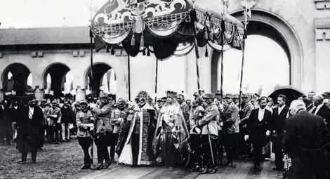 Румъния посреща националния си празник без традиционните тържества