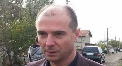 Убиецът Дечо първо се барикадирал в къщата си, после сам се предал на полицията